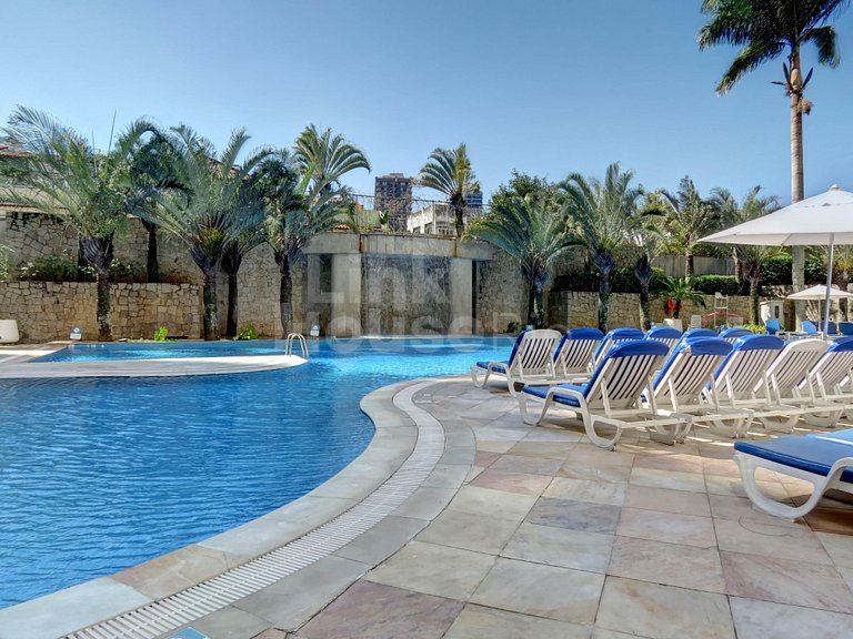 Linkhouse Rio: YOUR FLAT WITH BALCONY AND BEACH VIEW - BARRA