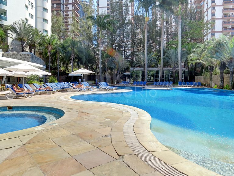 Linkhouse Rio: SEU FLAT COM VARANDA E VISTA NA QUADRA DA PRA