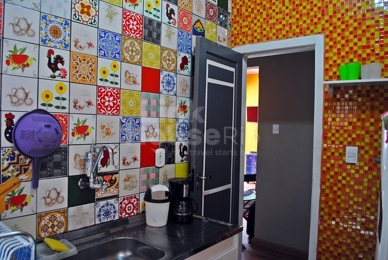 Linkhouse - COLORIDO E ACONCHEGANTE APARTAMENTO NO CORAÇÃO D