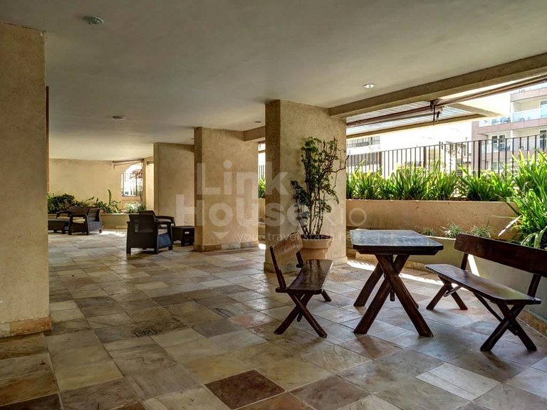 LinkHouse Arpoador Beach Life