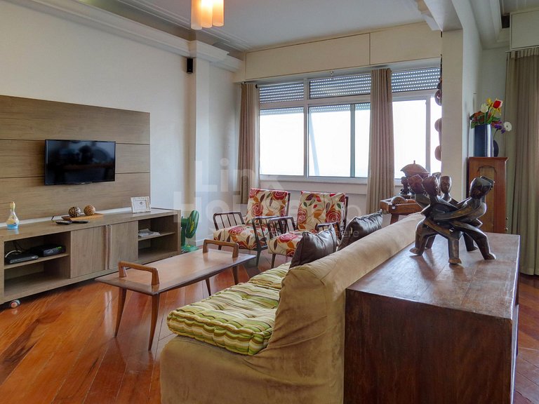 Luxury Beach Front 3 Bdr. in Copacabana C11-001*