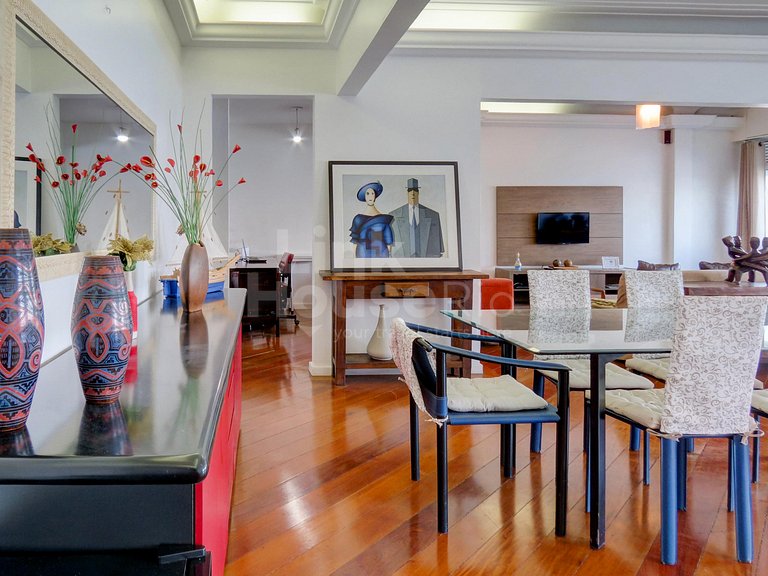 Luxury Beach Front 3 Bdr. in Copacabana C11-001*