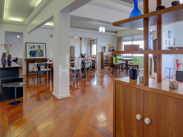 Luxury Beach Front 3 Bdr. in Copacabana C11-001*