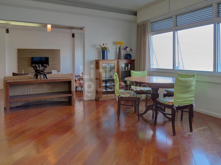 Luxury Beach Front 3 Bdr. in Copacabana C11-001*