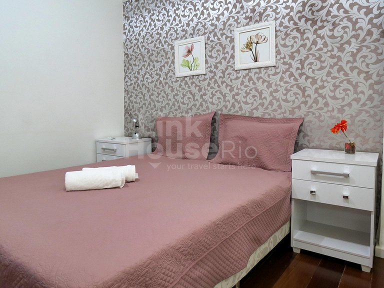 Luxury Beach Front 3 Bdr. in Copacabana C11-001*