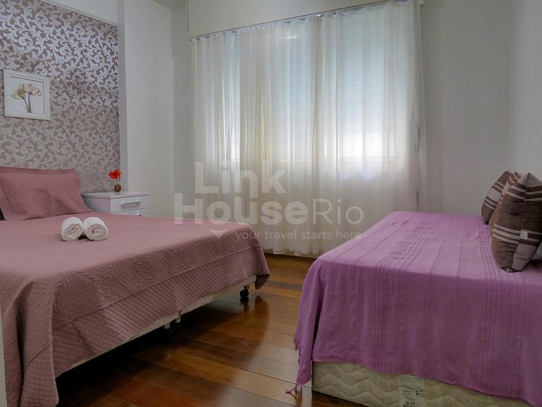 Luxury Beach Front 3 Bdr. in Copacabana C11-001*
