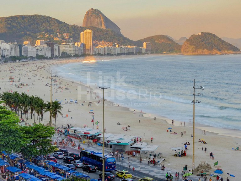 Luxury Beach Front 3 Bdr. in Copacabana C11-001*