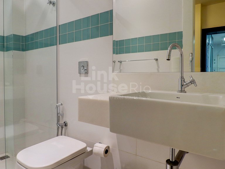 Maravilhoso apartamento Frontal Mar Copacabana C1-0025