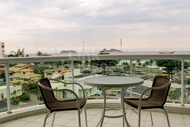 Linkhouse Rio: TU PISO CON BALCÓN Y VISTA A LA PLAYA - BARRA