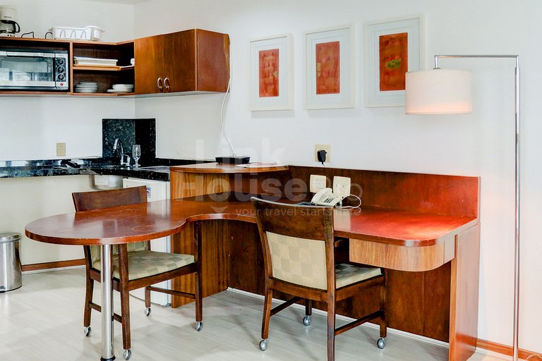 Linkhouse Rio: YOUR FLAT WITH BALCONY AND BEACH VIEW - BARRA