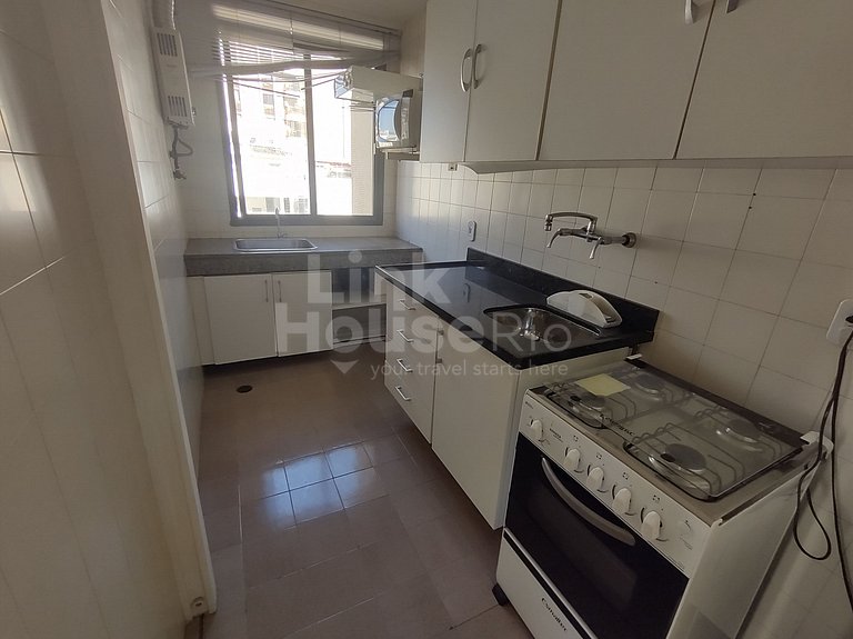 Comfortable Apart Hotel in the Best Area of ​​Leblon LB2-009