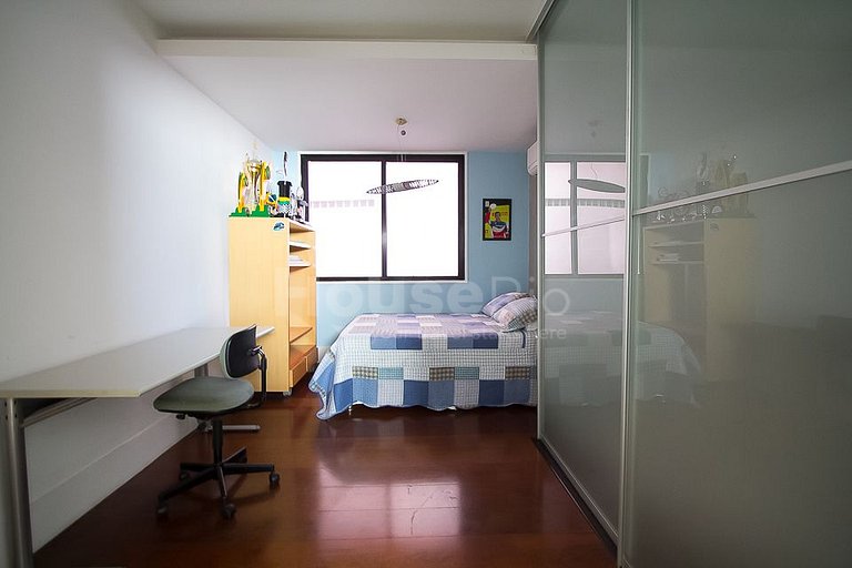 Muito Conforto Frente ao Mar no Posto 2 da Barra B1-0023*