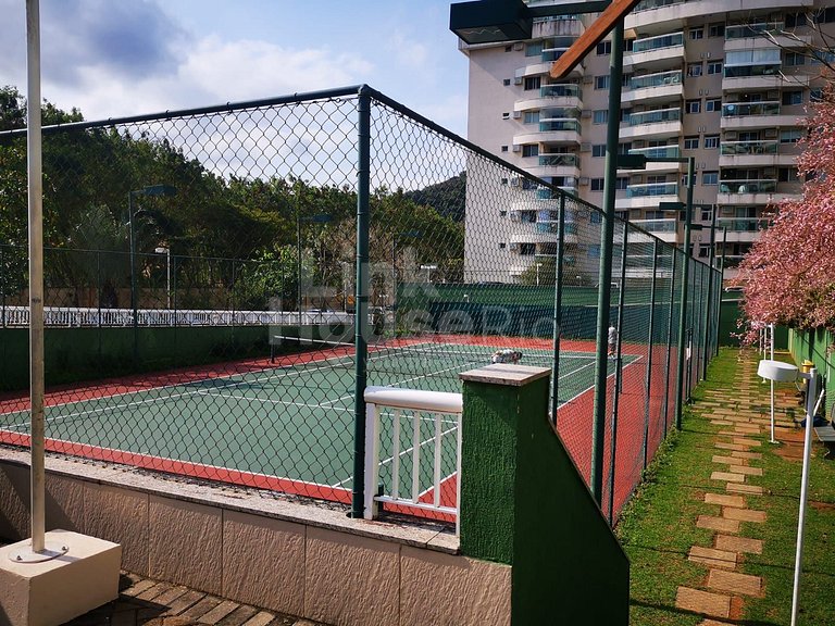 Cobertura com Piscina e Churrasqueira no Sunday Resort R1001