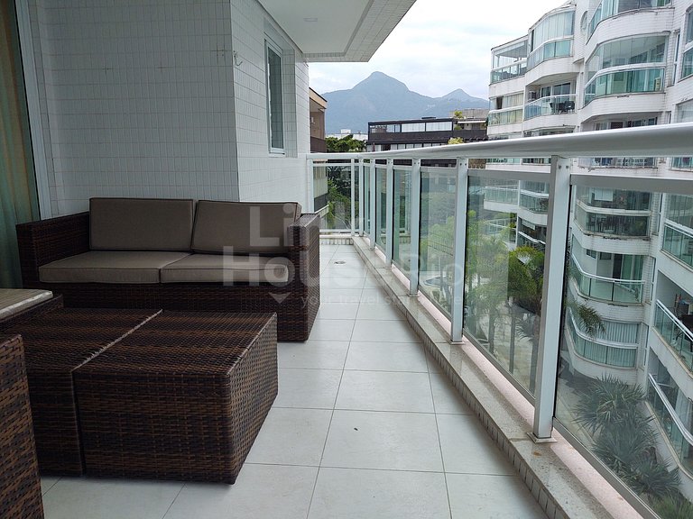 Lanai Apart Hotel, Flat Moderno com Vista Mar no Posto 2 da