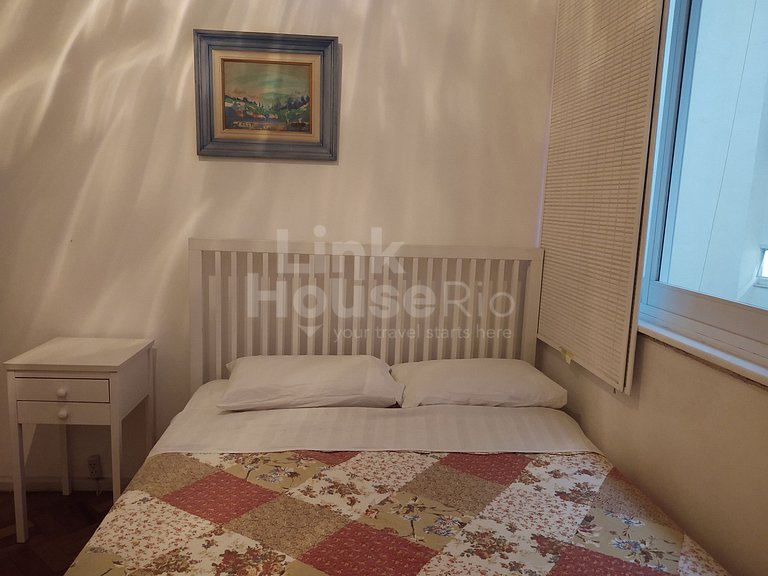 Economic & Cosy 3-BDR Copacabana C2-001