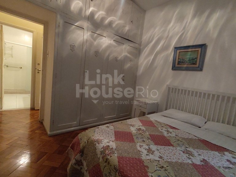 Economic & Cosy 3-BDR Copacabana C2-001