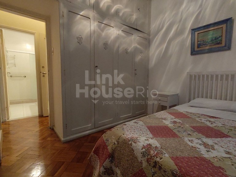Economic & Cosy 3-BDR Copacabana C2-001