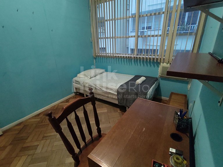 Economic & Cosy 3-BDR Copacabana C2-001