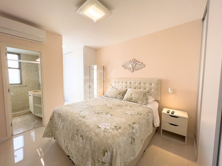 Maravilhosa Vista Frontal Mar e Muito Conforto no Apart Hote