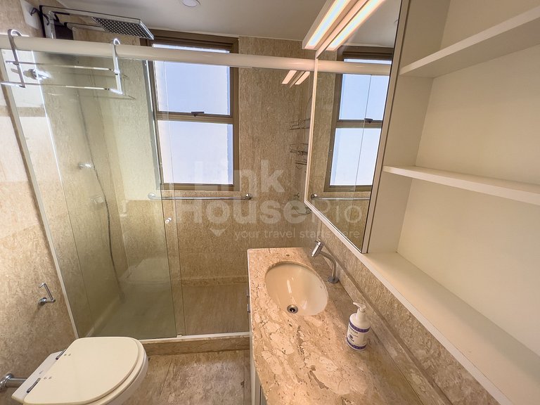 Maravilhosa Vista Frontal Mar e Muito Conforto no Apart Hote