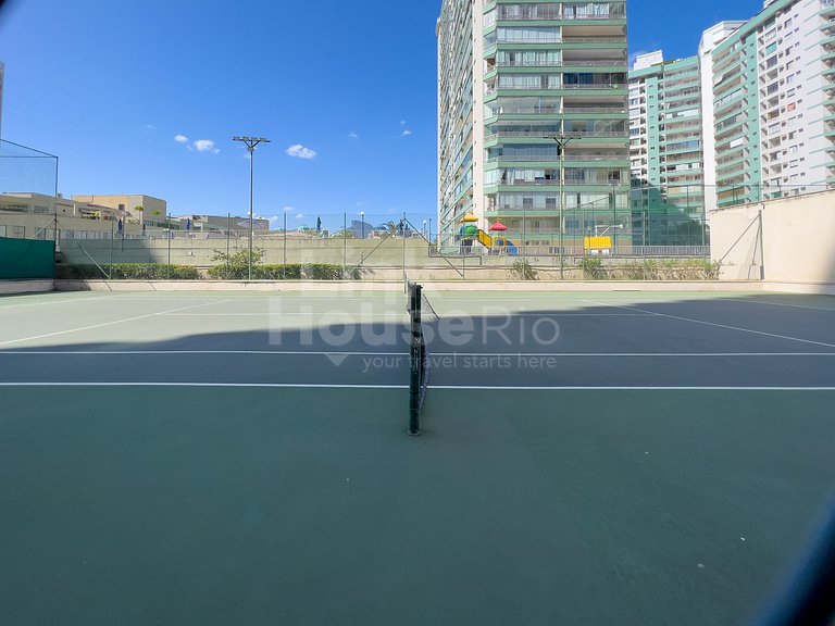 Aconchegante Flat com Varanda Grande e Vista Linda da Barra