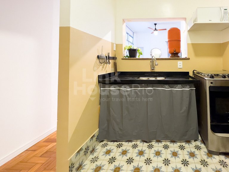 Apartamento Lindo e Confortável de Lado à Praia de Copacaban