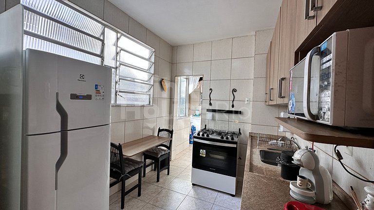Apartamento Espaçoso a 1 quadra da praia B2-001
