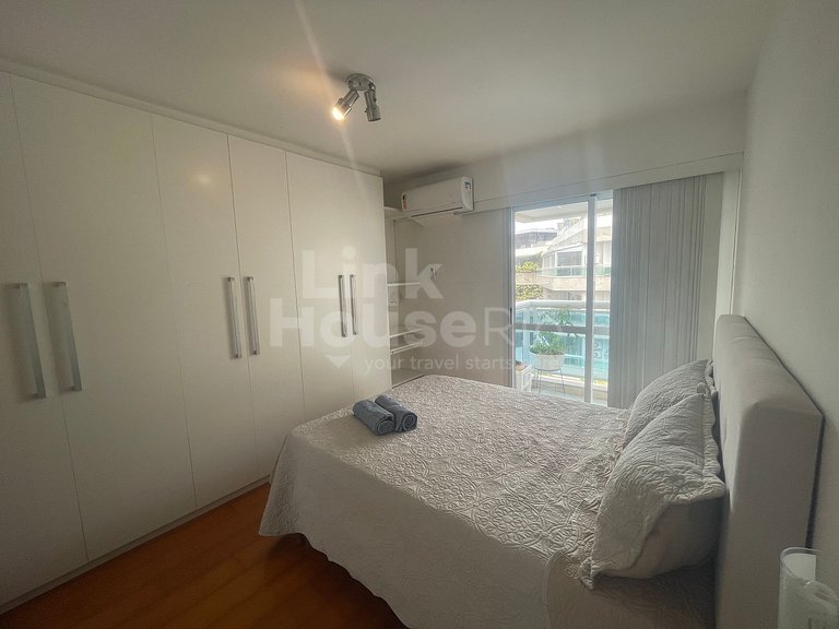 Apartamento na melhor localização da Praia do Pepe B1-0033