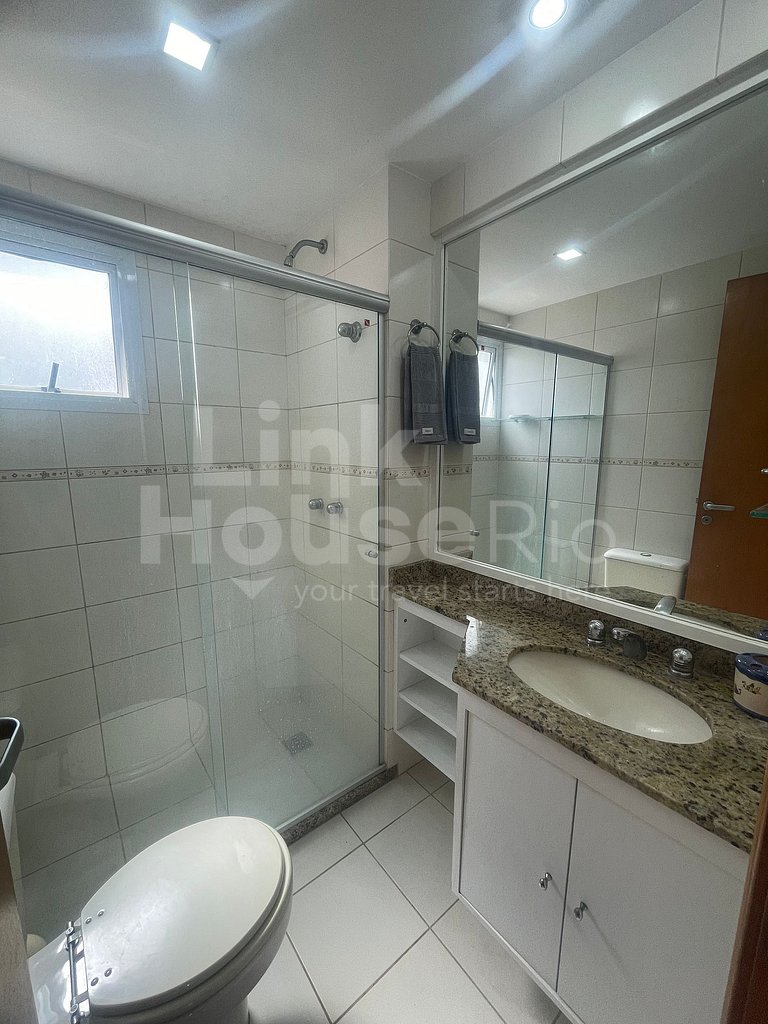Apartamento na melhor localização da Praia do Pepe B1-0033