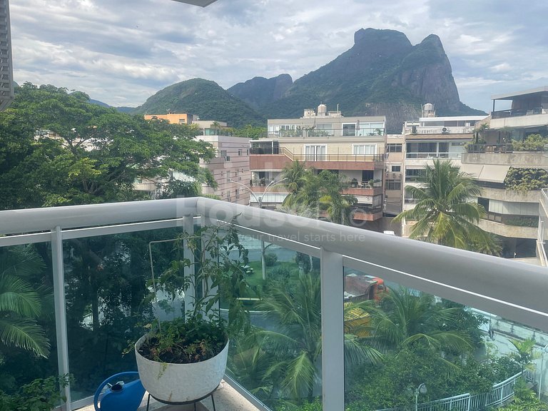 Apartamento na melhor localização da Praia do Pepe B1-0033