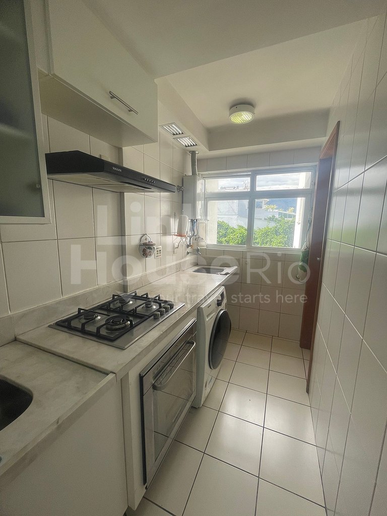 Apartamento na melhor localização da Praia do Pepe B1-0033