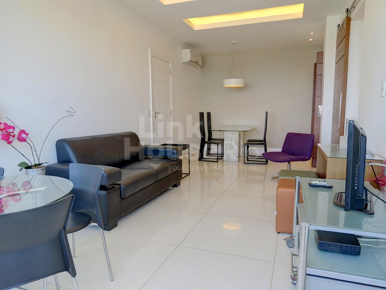 LinkHouse - MARAVILHOSO APARTAMENTO FRONTAL MAR COPACABANA #